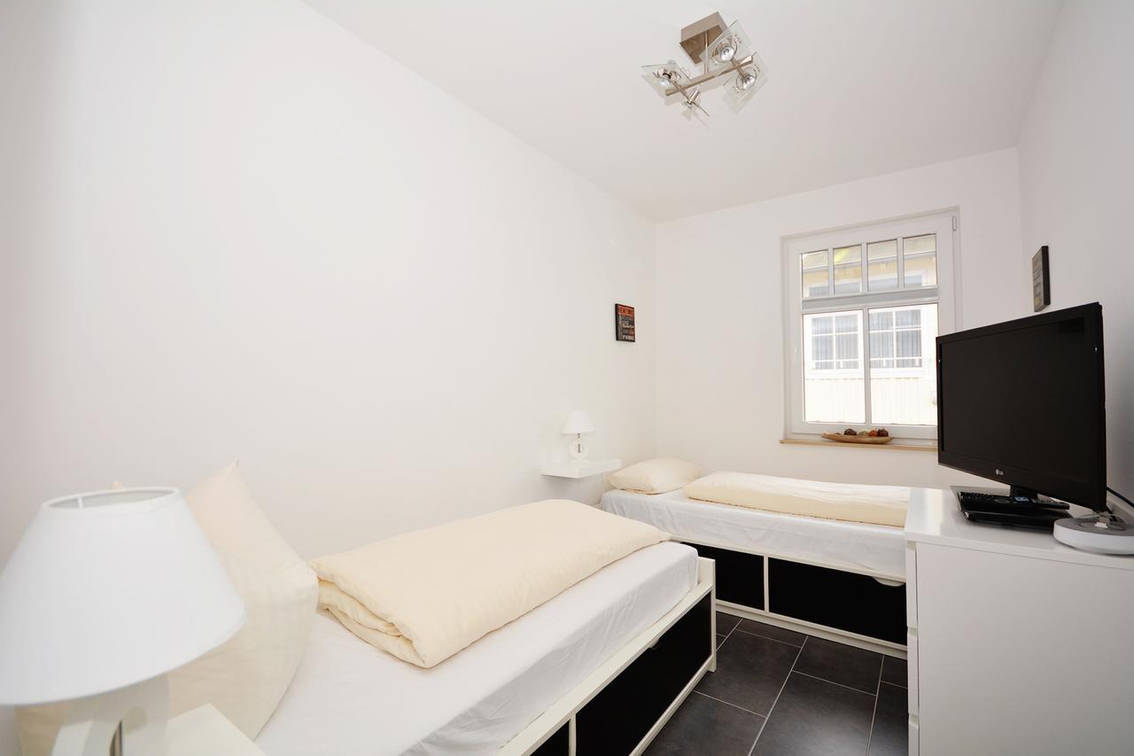 Komfort-Ferienwohnung Rosa Nr. 12 By Meer-Ferienwohnungen ゼリン エクステリア 写真
